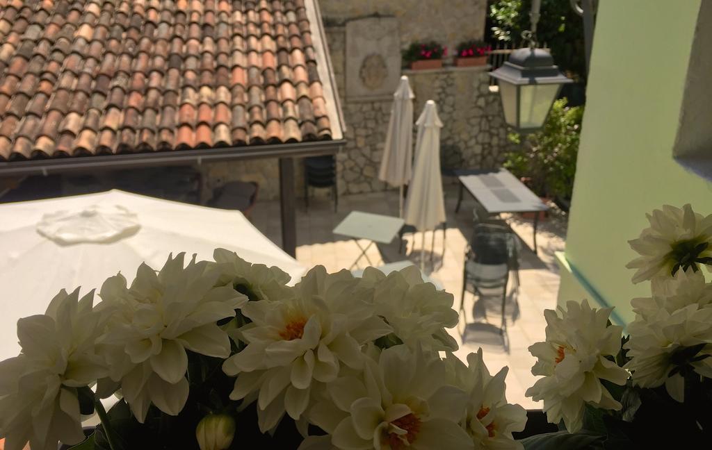Antiche Mura 2* Riva del Garda